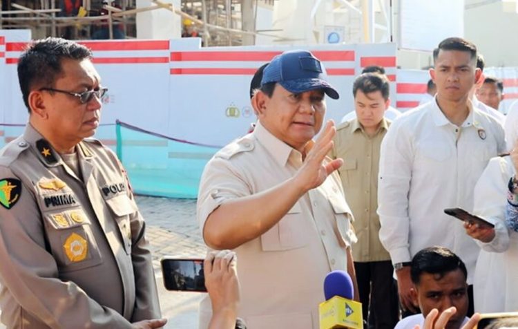 Presiden Prabowo di RS Polri Kramat Jati, Jakarta Timur, Senin (1/9), usai menjenguk warga serta anggota Polisi yang jadi korban aksi ricuh.