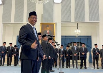 Presiden RI Prabowo Subianto melantik empat Menteri dan Wamen dalam reshuffle Kabinet Merah Putih pada Senin (8/9) sore di Istana Negara.