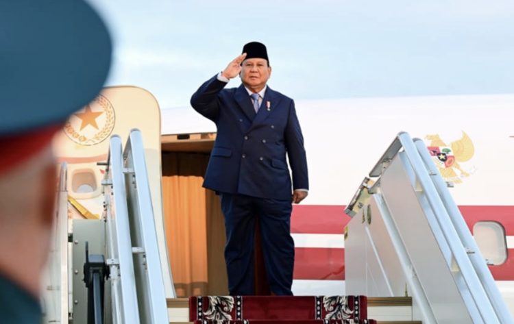 Presiden Republik Indonesia, Prabowo Subianto, tiba di Bandar Udara Internasional John F. Kennedy, New York, Amerika Serikat, pada Sabtu, 20 September 2025