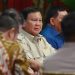 Presiden Prabowo Subianto menggelar pertemuan bersama sejumlah anggota Kabinet Merah Putih di Kertanegara, Jakarta, Minggu (5/10/2025) malam