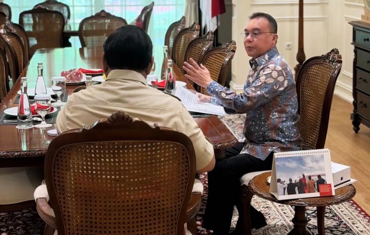 Pertemuan Presiden Prabowo Subianto dengan Wakil Ketua DPR RI Sufmi Dasco Ahmad di Widya Chandra, Jakarta pada Rabu, 29 Oktober 2025
