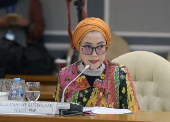Anggota Komisi VIII DPR Selly Andriany Gantina menjelaskan alasan disahkannya izin umrah mandiri dalam UU PIHU 2025(Foto:DPR RI)