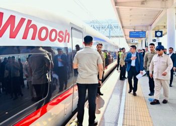 Ilustrasi Presiden Prabowo melakukan perjalanan ke Bandung menggunakan kereta cepat Whoosh dari Stasiun Halim, Jakarta Timur Rabu (6/8/2025) malam