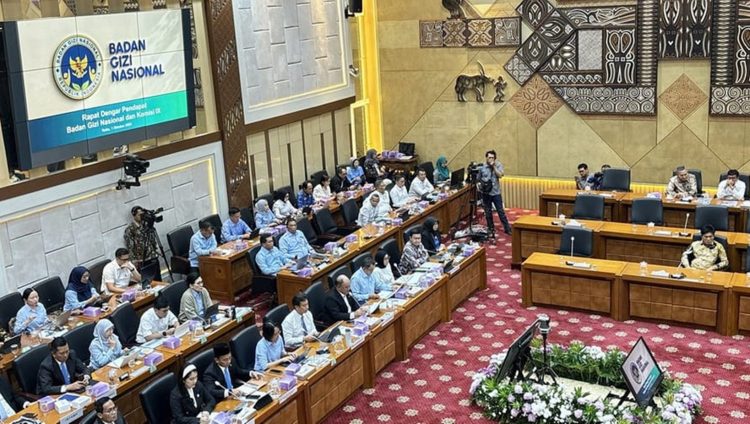 BGN Rapat Dengar Pendapat Bersama Komisi IX DPR RI di Senayan Jakarta, Rabu (1/10/2025)