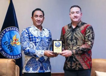 Kepala BNN RI Komjen Pol. Suyudi Ario Seto (kiri) dalam pertemuan bersama Senior Officer Indonesia AFP Steve Lindner (kanan) di Jakarta (Foto: BNN RI)