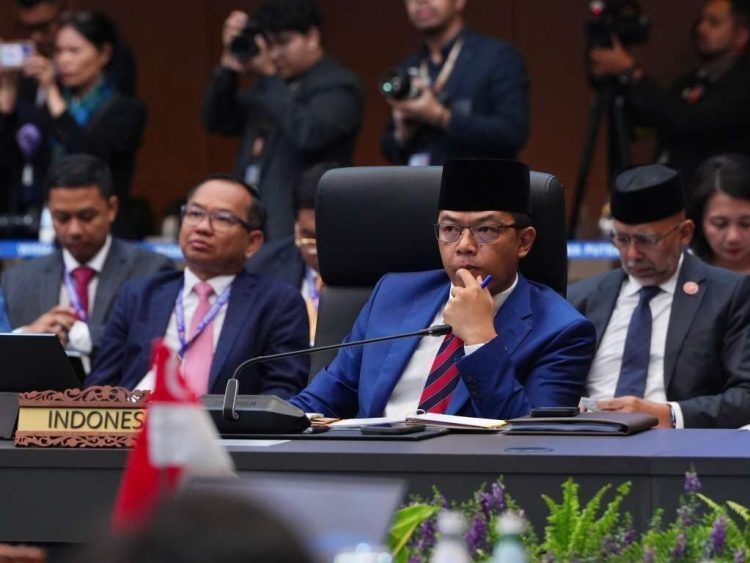 Menlu Sugiono mewakili Presiden Prabowo Subianto hadir pada KTT ASEAN-PBB ke-15, Senin (27/10/2025) di Kuala Lumpur, Malaysia (Foto: Kemlu RI)