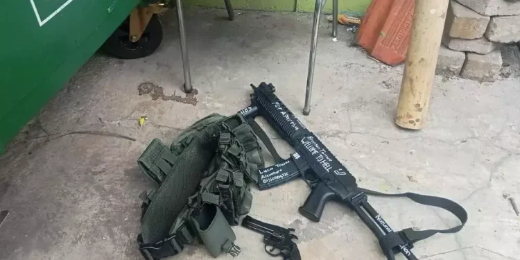 Senjata yang ditemukan dalam tragedi ledakan di Masjid SMAN 72 Kelapa Gading/IST