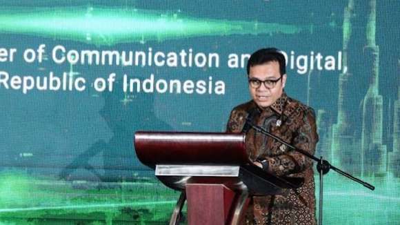 Wakil Menteri Komunikasi dan Digital, Nezar Patria, saat berbicara dalam sebuah forum (Foto: Humas Kemkomdigi)