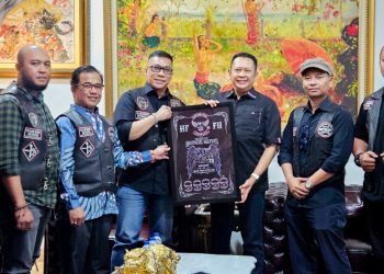 Bamsoet menilai komunitas otomotif berperan penting sebagai kekuatan sosial dan penggerak ekonomi daerah (Foto:Ist)