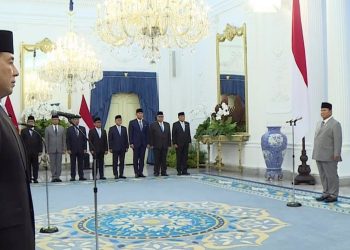 Pelantikan 10 Anggota Komisi Percepatan Reformasi Polri di Istana Kepresidenan, Jakarta Pusat