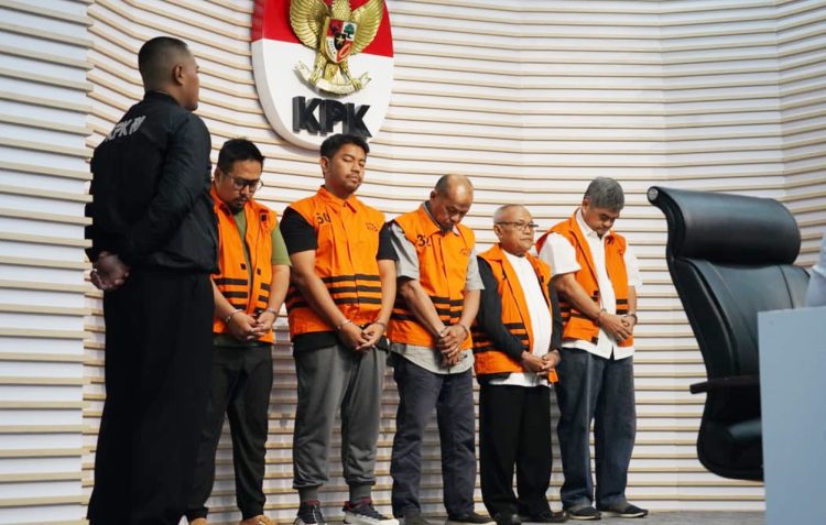 KPK tetapkan lima Tersangka kasus suap Dana PEN dan Proyek Pemkab Situbondo