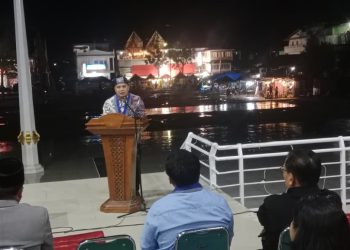 Perayaan Natal Nasional GMKI 2025 resmi dimulai di Mamasa dengan penyalaan pohon Natal raksasa dan rangkaian kegiatan kolaboratif antara GMKI dan Pemda Mamasa.