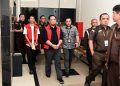 Mantan Sekretaris DPRD Kabupaten Bekasi RAS ditetapkan sebagai tersangka dugaan korupsi dan ditahan Kejati Jabar