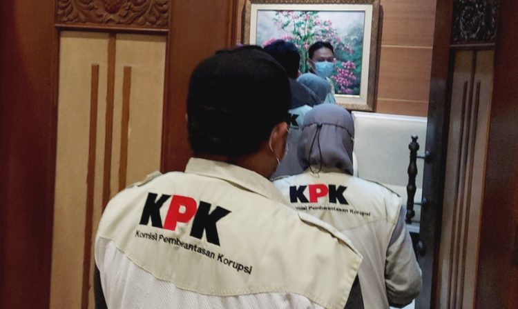 ilustrasi Penggeledahan Tim Penyidik KPK (Boelan/Kabariku)