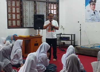 Kepala Dinas PPKBPPPA Kabupaten Garut menyampaikan kampanye anti kekerasan terhadap perempuan dan anak dan STOP KABUR