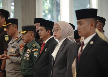 Ketua DPRD Garut Aris Munandar menghadiri acara Pelantikan