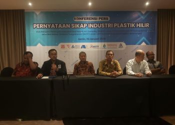 Asosiasi Industri Plastik Hilir menggelar konferensi pers terkait kebijakan BMAD dan BMTP (Foto: Istimewa)