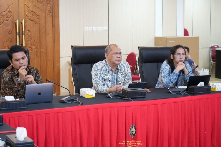 Kemenko Kumham Imipas melakukan rapat konsolidasi dengan sejumlah LSM dan peneliti hukum. (Foto: Humas Kemenko Kumham Imipas)