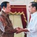 Presiden Joko Widodo menerima kunjungan Presiden ke-6 Republik Indonesia, Susilo Bambang Yudhoyono (SBY) di Ruang Jepara, Istana Merdeka, Jakarta, pada Sabtu, 21 September 2024