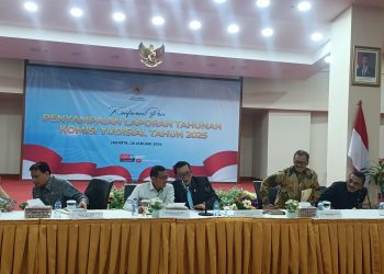 Komisi Yudisial (KY) menggelar konferensi pers terkait laporan tahunan 2025. (Foto: Ainul Ghurri/Kabariku)