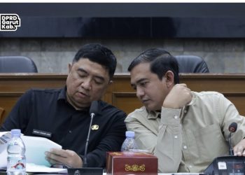 Ketua DPRD Garut Aris Munandar menerima audiensi
