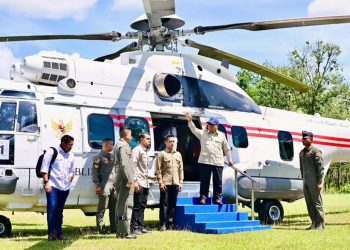 Presiden beserta rombongan terbatas tiba di Bandara Raja Sisingamangaraja XII, Kabupaten Tapanuli Utara, Sumatera Utara. Rabu, 31 Desember 2025, pukul 11.20 WIB