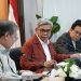 Pimpinan KPK bersama Menteri Koordinator Bidang Perekonomian dan Direktur Utama PT Pertamina dalam rapat koordinasi di Gedung Merah Putih KPK, Jakarta, Rabu (14/1/2026)