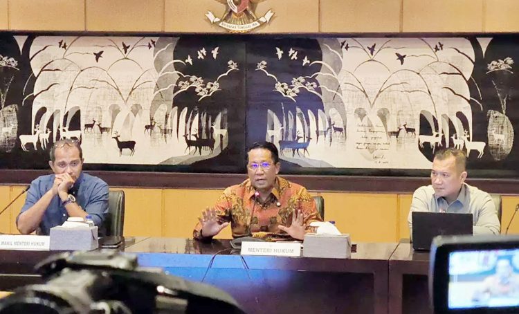 Press Conference Menkum terkait KUHP, KIHAP, dan UU Penesuaian Pidana di Kemenkumham Jakarta (5/1/2026)