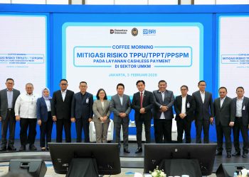 Menko Kumham Imipas Yusril Ihza Mahendra usai memaparkan Mitigasi Risiko TPPU, TPPT, PPSPM dengan petinggi BRI (Foto: Humas Kemenko Kumham Imipas)