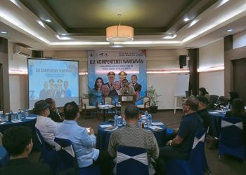 Para pemateri dari unsur Kepolisian dan Komisi Informasi Pusat menghadiri pra UKW, di Hotel Sofyan, Tebet Jakarta Selatan (Foto: Istimewa)