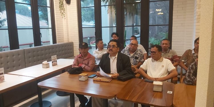Forum Sinergi Komunitas Merah Putih (FSKMP) mengecam Wali Kota Denpasar terkait penonaktifan PBI JK. (Foto: Istimewa)
