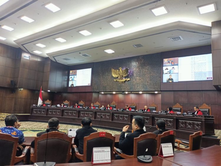 Ilustrasi sidang uji materi di Mahkamah Konstitusi/MK. (Foto: Ainul Ghurri/Kabariku)