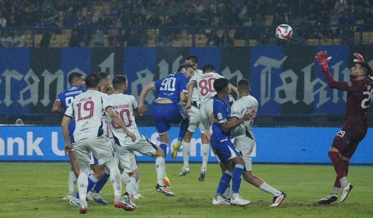Persib Bandung taklukan Perista Tanggerang