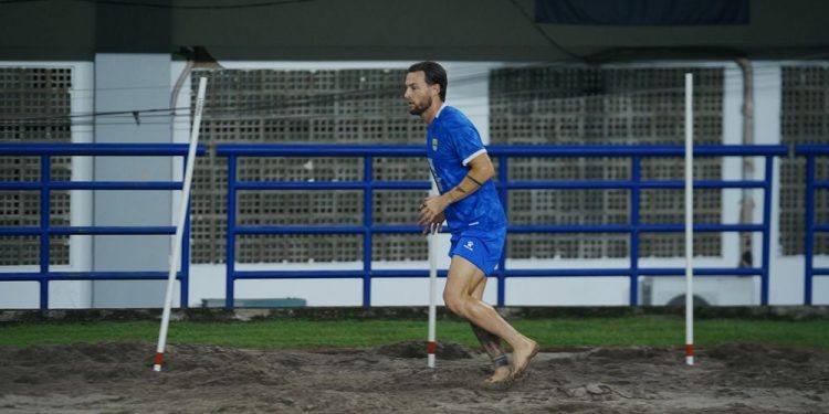 Marc Klok turun latihan/persib