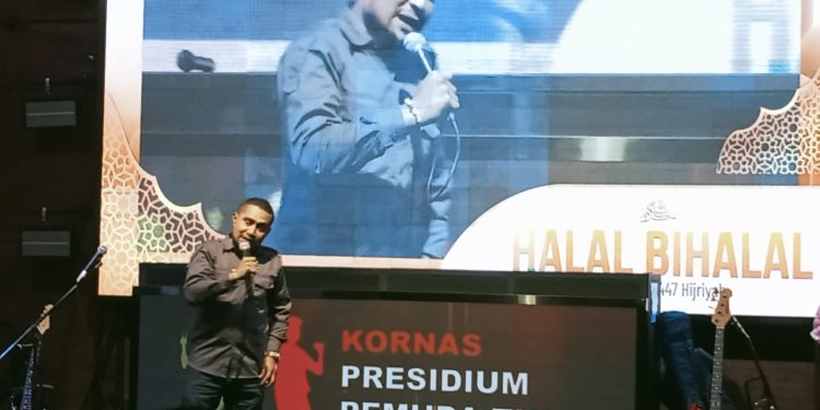 Sandri Rumanama soroti ketimpangan Maluku dalam Halal Bihalal Pemuda Timur,(Foto:Bemby/Kabariku)