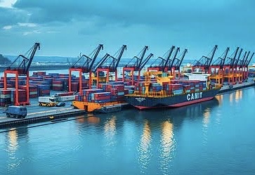 Setelah 50 tahun penantian, Pelabuhan Tanjung Carat mulai dibangun. Charma Afrianto menyoroti peran Herman Deru (Istimewa)