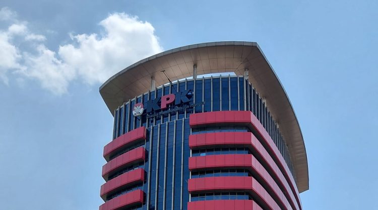 Bupati Tulungagung Gatut Sunu Wibowo terjaring OTT KPK pada Jumat malam. (Foto:Kabariku.com)