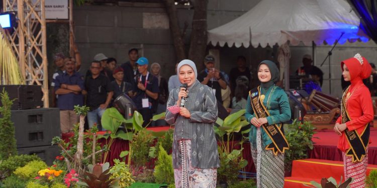 Perhelatan Gebyar Pesona Budaya Garut di Jalan Ahmad Yani, Kecamatan Garut Kota, Kabupaten Garut, Sabtu (25/4/2026)./ Diskominfo Kab. Garut)