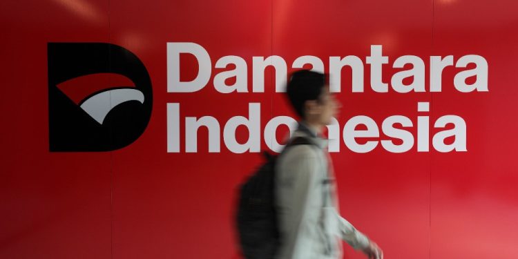 Sandri Rumanama mendorong Danantara membentuk BUMN transportasi digital untuk memaksimalkan potensi ekonomi nasional.(Istimewa)