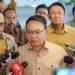 Kepala Staf Kepresidenan Jenderal TNI (Purn.) Prof. Dr. Dudung Abdurachman memberikan keterangan pers usai menerima kunjungan pimpinan Komisi Pemberantasan Korupsi (KPK) di Gedung Bina Graha, Komplek Istana Kepresidenan, Jakarta, pada Selasa (5/5/2026)