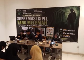 Diskusi publik di Tebet, Jakarta Selatan, membahas pentingnya menjaga supremasi sipil, demokrasi, dan penegakan negara hukum di tengah dinamika relasi sipil dan militer.(Bemby/kabariku)