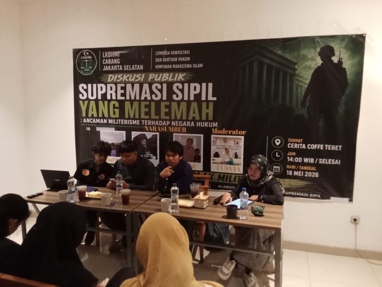 Diskusi publik di Tebet, Jakarta Selatan, membahas pentingnya menjaga supremasi sipil, demokrasi, dan penegakan negara hukum di tengah dinamika relasi sipil dan militer.(Bemby/kabariku)