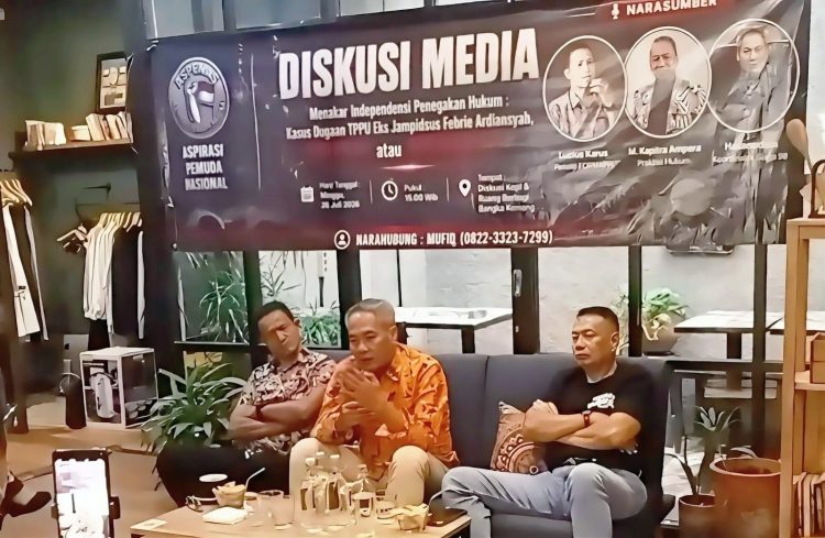 dok Istimewa